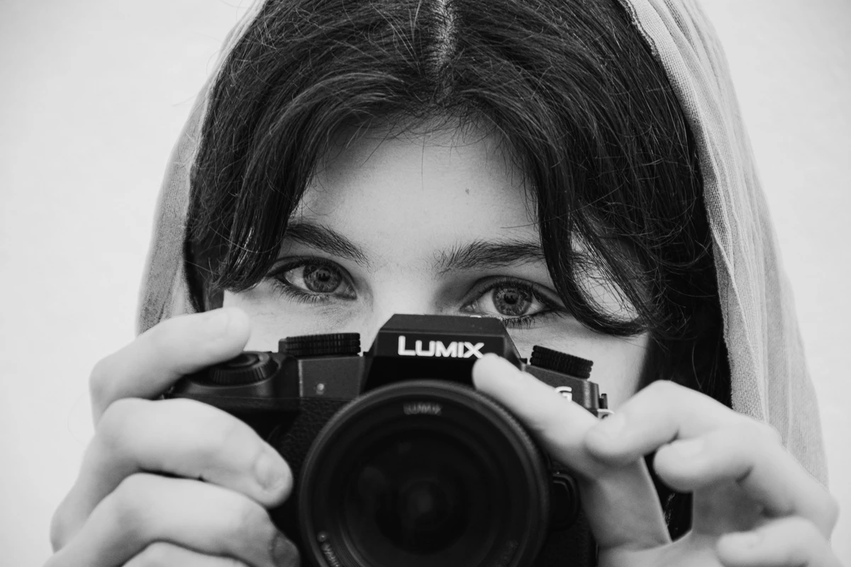 آموزش عکاسی آنالوگ به کودکان در مدرسه بهار ایده برای تقویت سواد دیداری